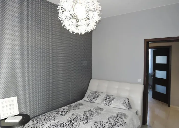 In Near Blue Flag * Rewal